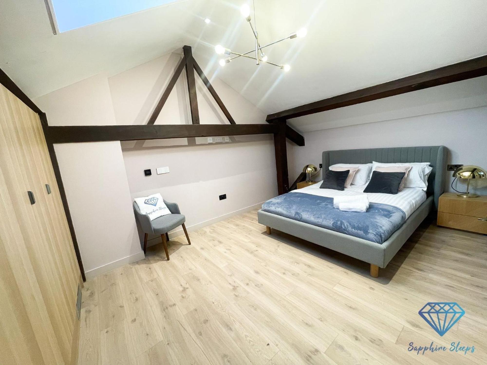 M1 Centre 3 Bed 3 Bath Luxe Penthouse Апартаменты *