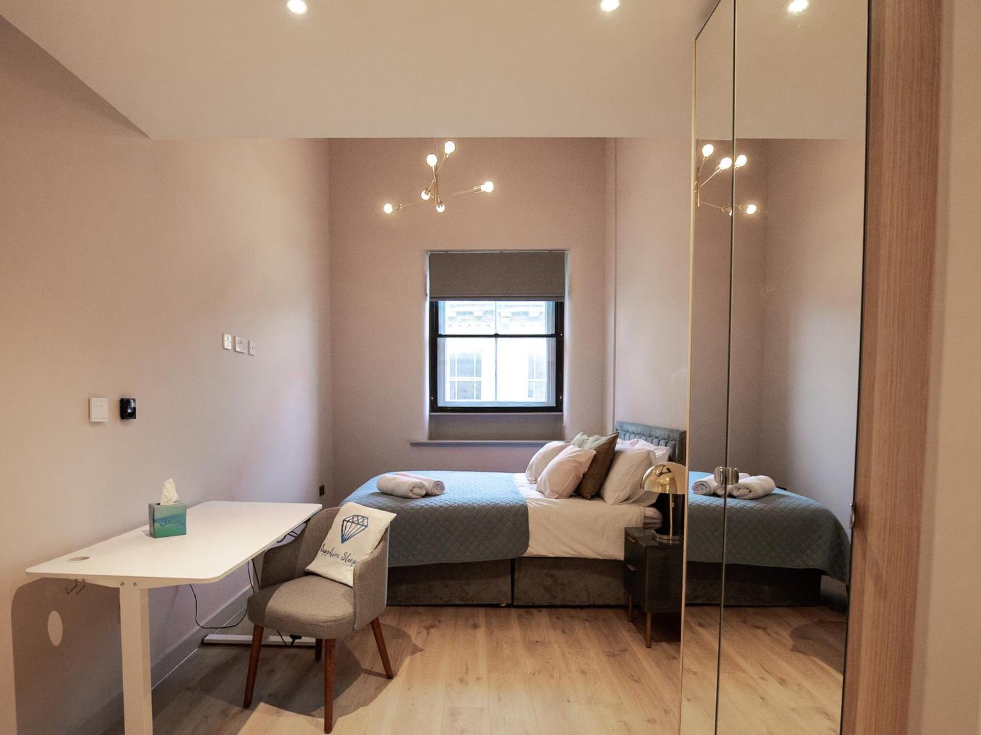 M1 Centre 3 Bed 3 Bath Luxe Penthouse * Манчестер